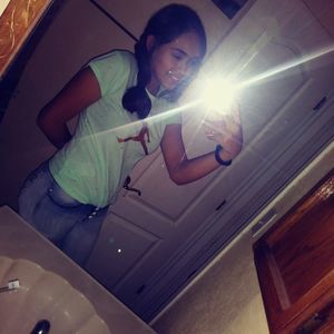 Meet your Posher, Olivia